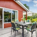 Casa vacanze Gorgeous In With Kitchen Bogense