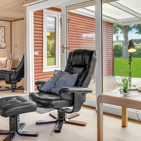 Gorgeous In With Kitchen